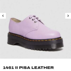 Gorgeous lilac lavender lace up Dr Marten platform shoes 💜